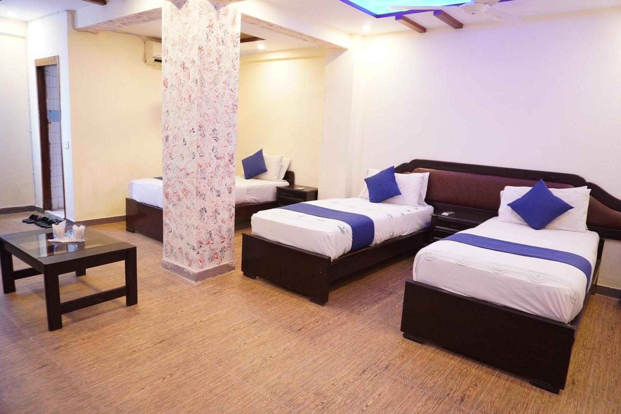 National Hotel Лахор Екстериор снимка